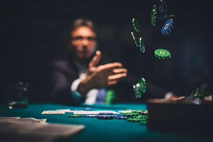 Social casino rules and game identity reading